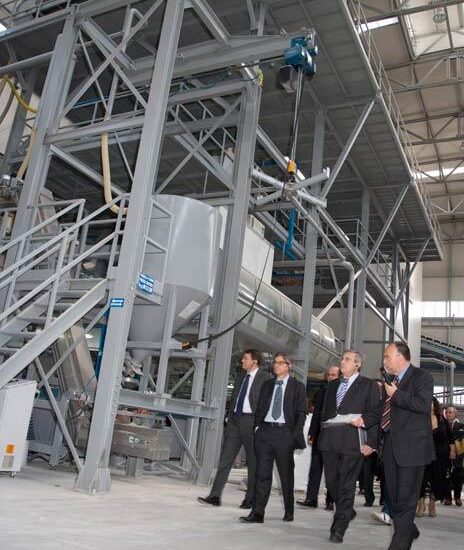 import blog slider taglio del nastro per il nuovo stabilimento produttivo marazzi group 8