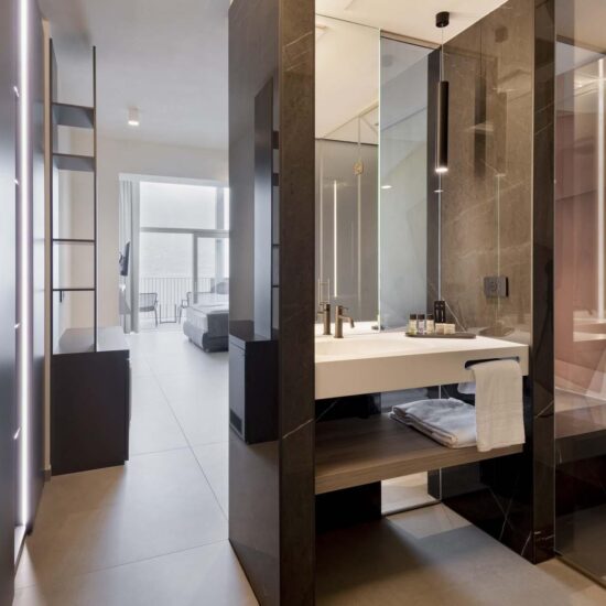 import blog slider hotel du lac benessere tra panorama e interni su misura 17