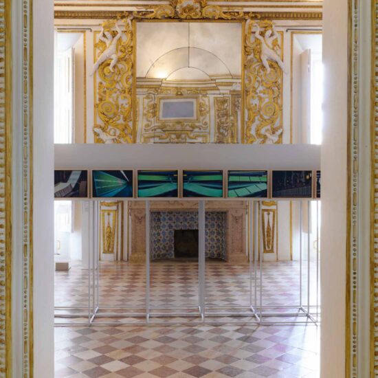 Gianni Berengo Gardin Marazzi Le Linee Veloci Instal 03